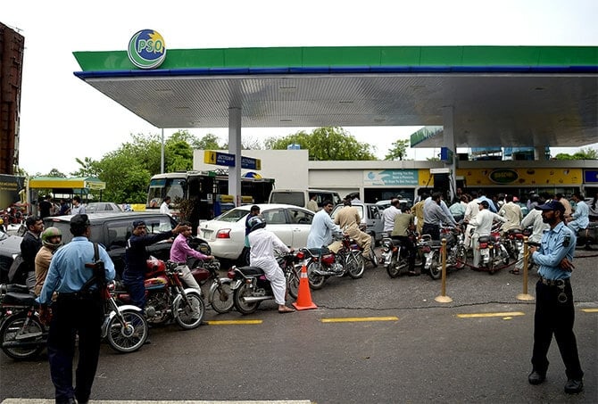 PSO Pakistan, Bikes line on petrol pump