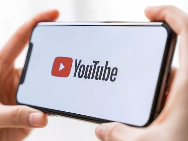 YouTube’s New ‘Thumbnail Test and Compare’ Feature